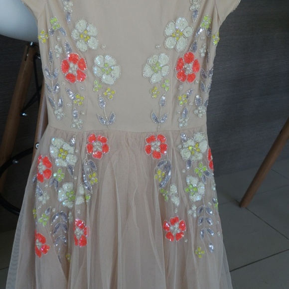 ASOS Embroidered blush dress - Picture 5 of 6